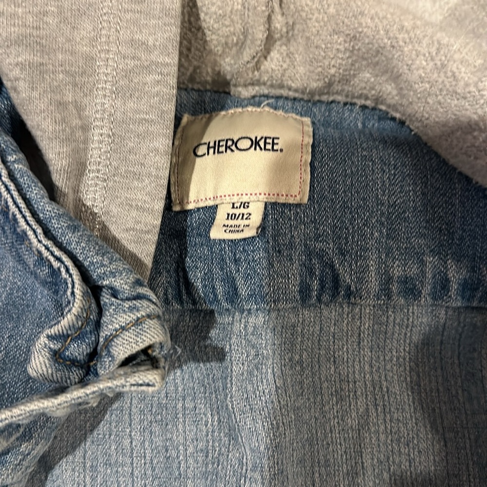 Cherokee Jean jacket. - Picture 4 of 5